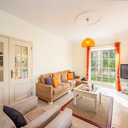 Villa In Algarve Near Ancao Beach