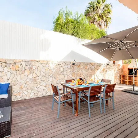 Villa In Algarve Near Ancao Beach